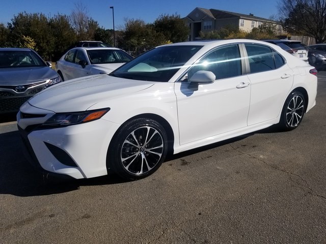 Certified Pre Owned 2019 Toyota Camry Se Fwd 4d Sedan